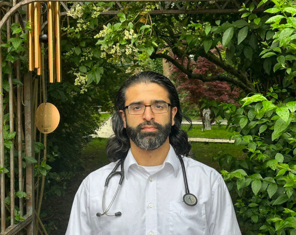 Dr Irfan Alamgir