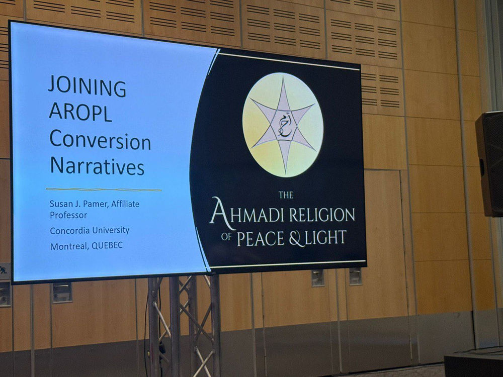 Diapositive sur la Religion Ahmadie à la conférence Cesnur