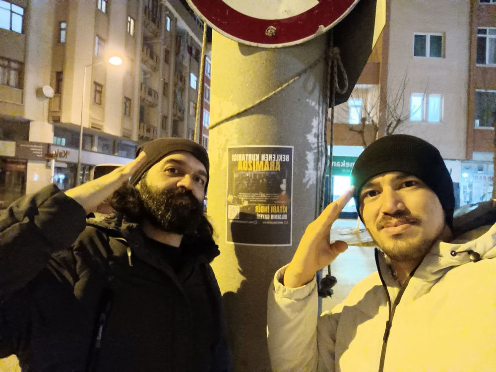 des croyants de l’AROPL diffusent des tracts en Turquie