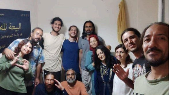 Nima avec des coreligionnaires à Edirne, avant leur séparation forcée