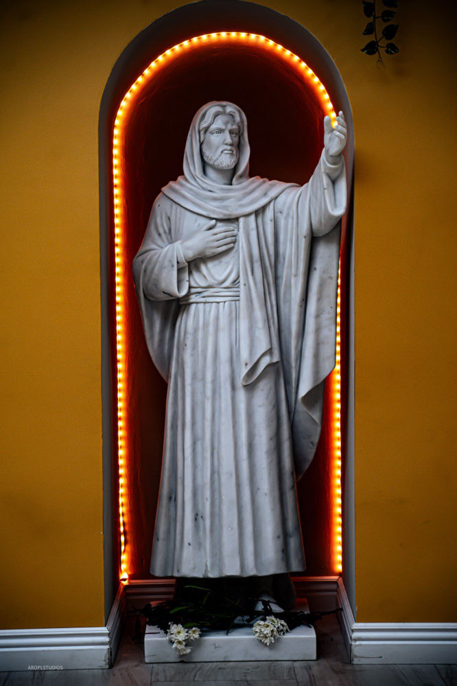 Statue en marbre de l’Imam Al-Hassan
