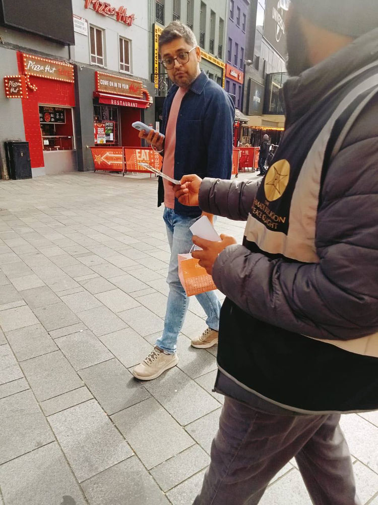 « Le Mahdi est apparu » : des croyants répandent la nouvelle à travers Londres