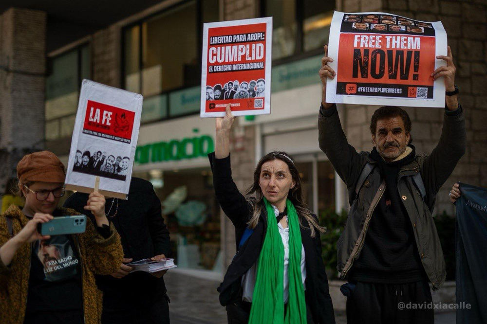 Des croyants manifestent devant l’ambassade d’Égypte en Espagne