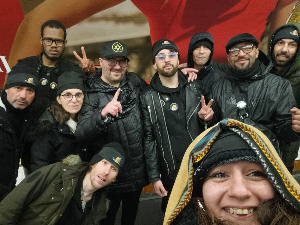 Des croyants manifestent devant l’ambassade d’Égypte en France