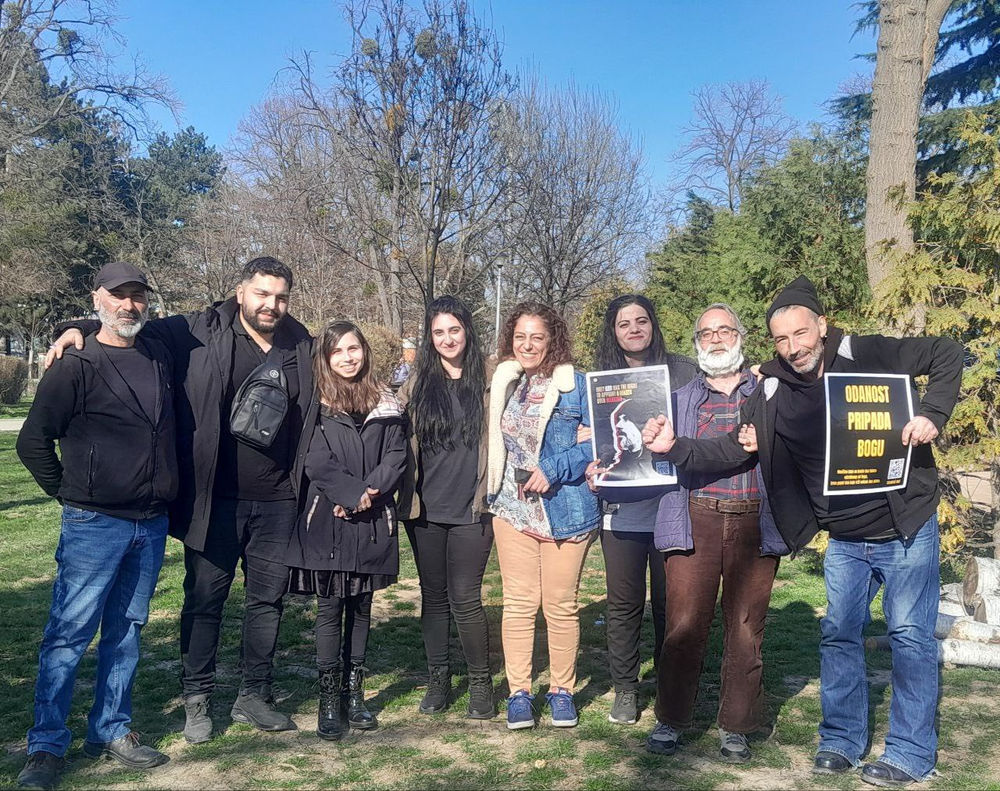 Des croyants manifestent devant l’ambassade d’Égypte en Serbie