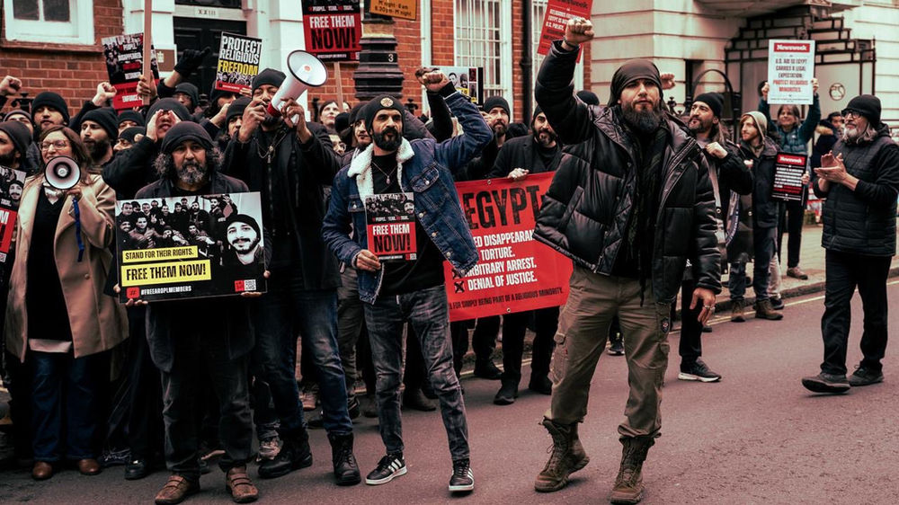 Des croyants manifestent devant l’ambassade d’Égypte au Royaume-Uni