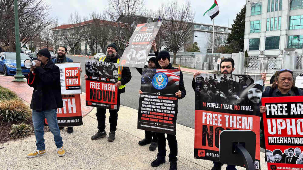 Des croyants manifestent devant l’ambassade d’Égypte en Amérique