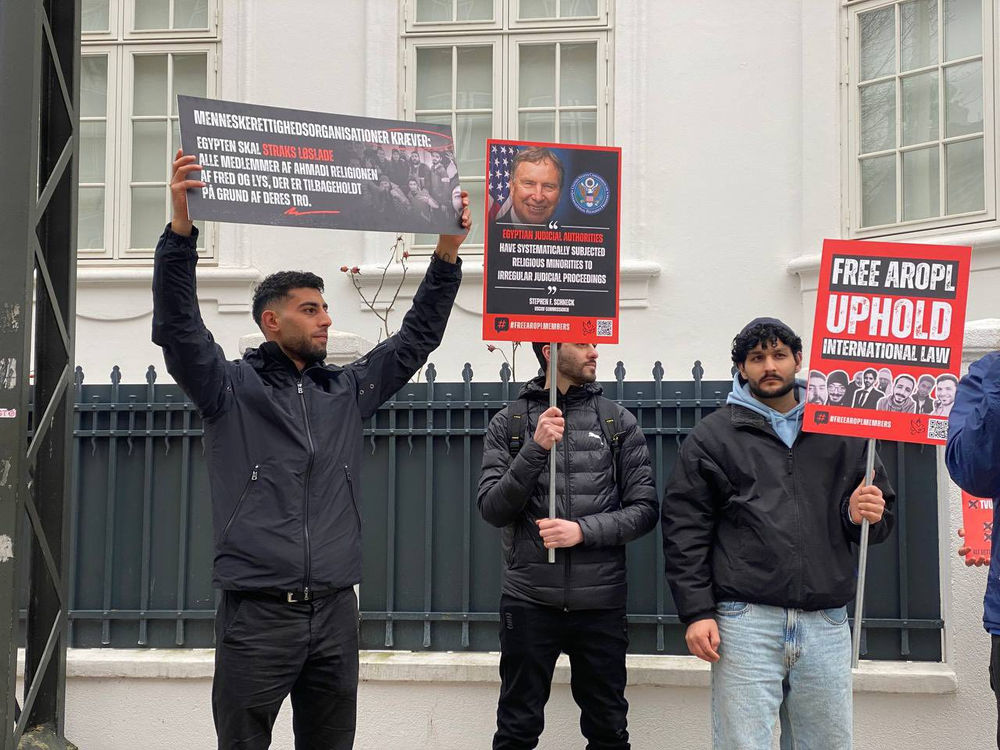 Des croyants manifestent devant l’ambassade d’Égypte au Danemark