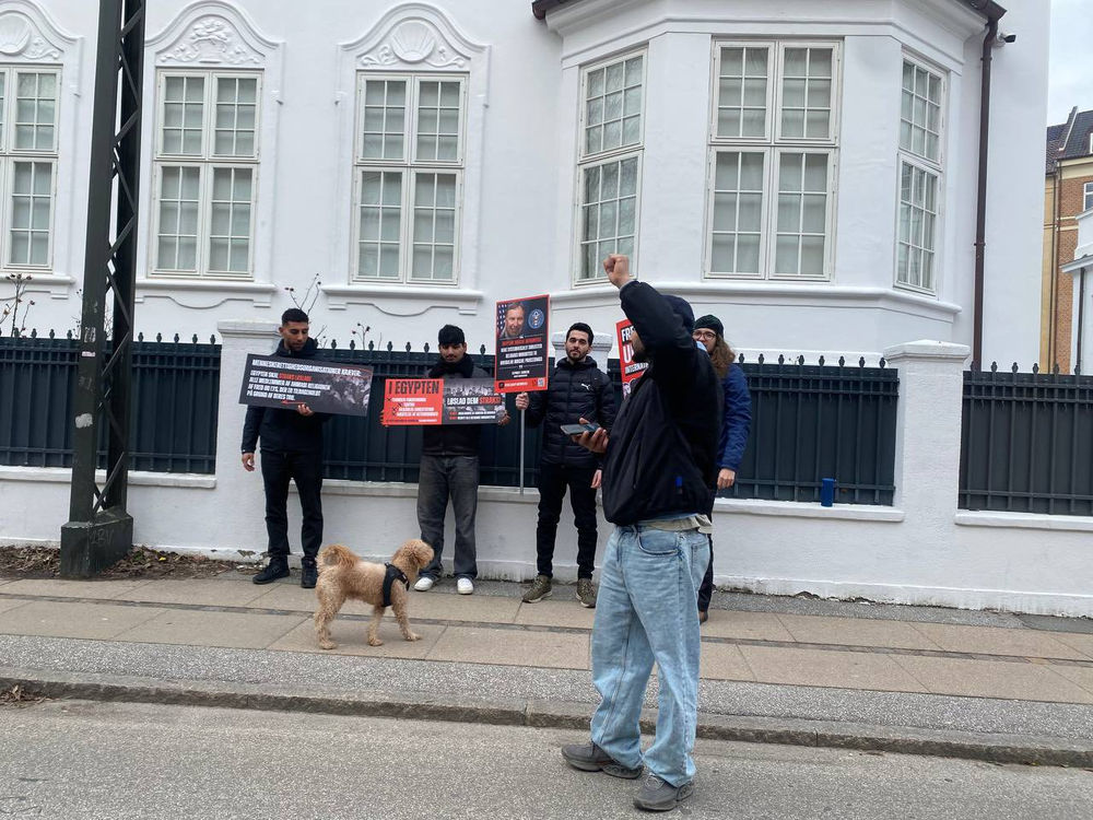 Des croyants manifestent devant l’ambassade d’Égypte au Danemark