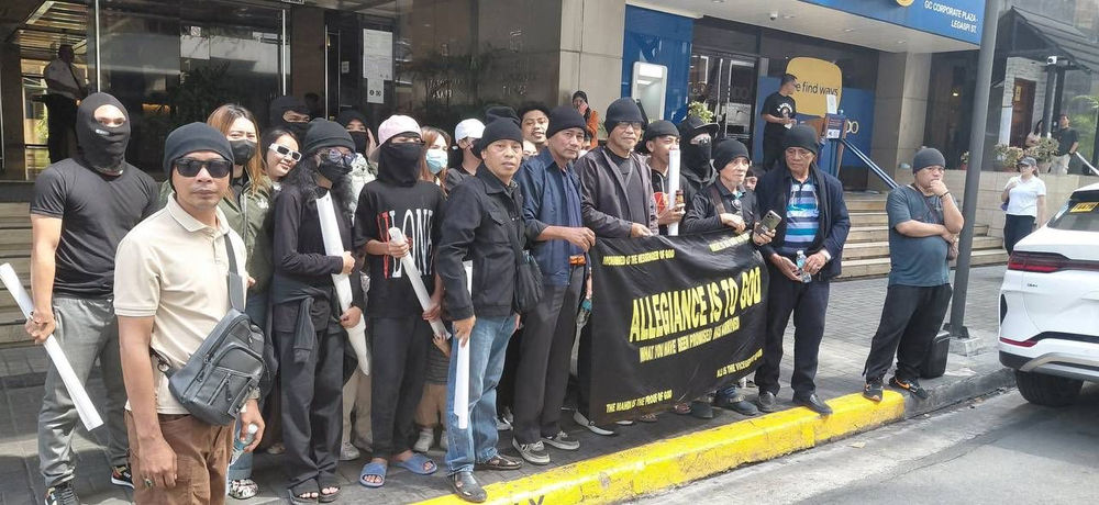 Des croyants manifestent devant l’ambassade d’Égypte aux Philippines