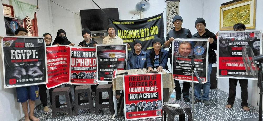 Des croyants manifestent devant l’ambassade d’Égypte aux Philippines