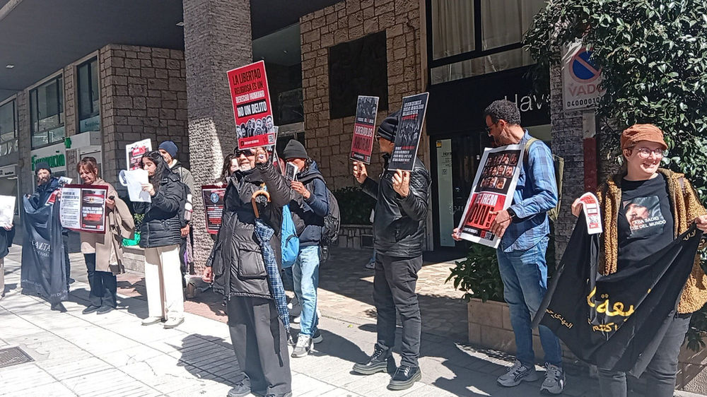 Des croyants manifestent devant l’ambassade d’Égypte en Espagne