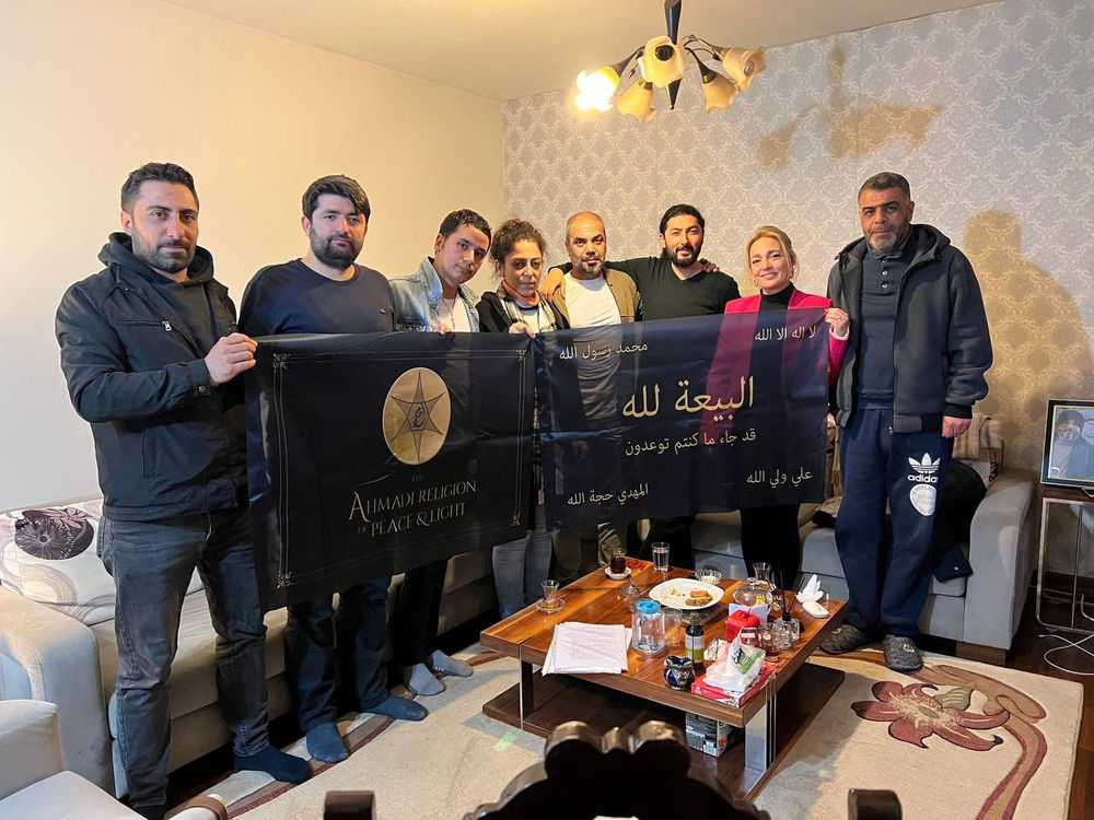Un croyant de la Religion ahmadie de la paix et de la lumière (AROPL) venu de Turquie