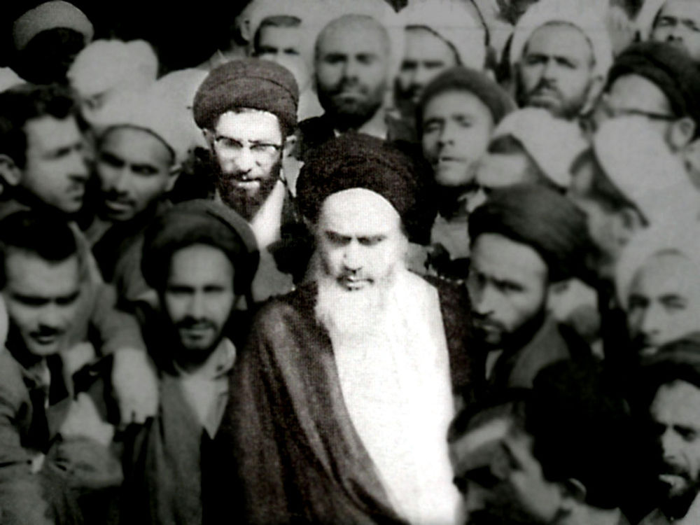 Khomeini et Ali Khamenei dans les années 1970