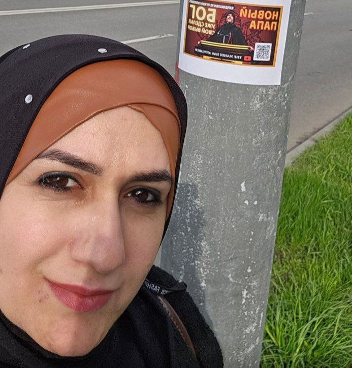 Une femme azérie avant son arrestation à Moscou