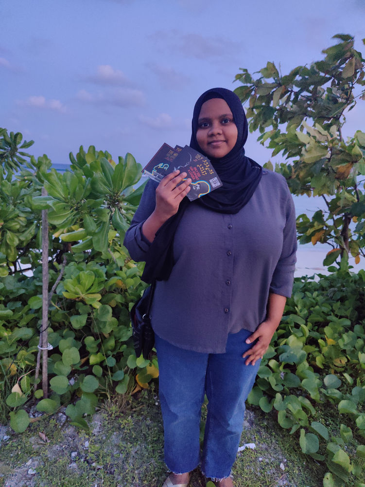 La Religion ahmadie de la paix et de la lumière aux Maldives